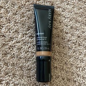 Mary Kay CC cream Deep